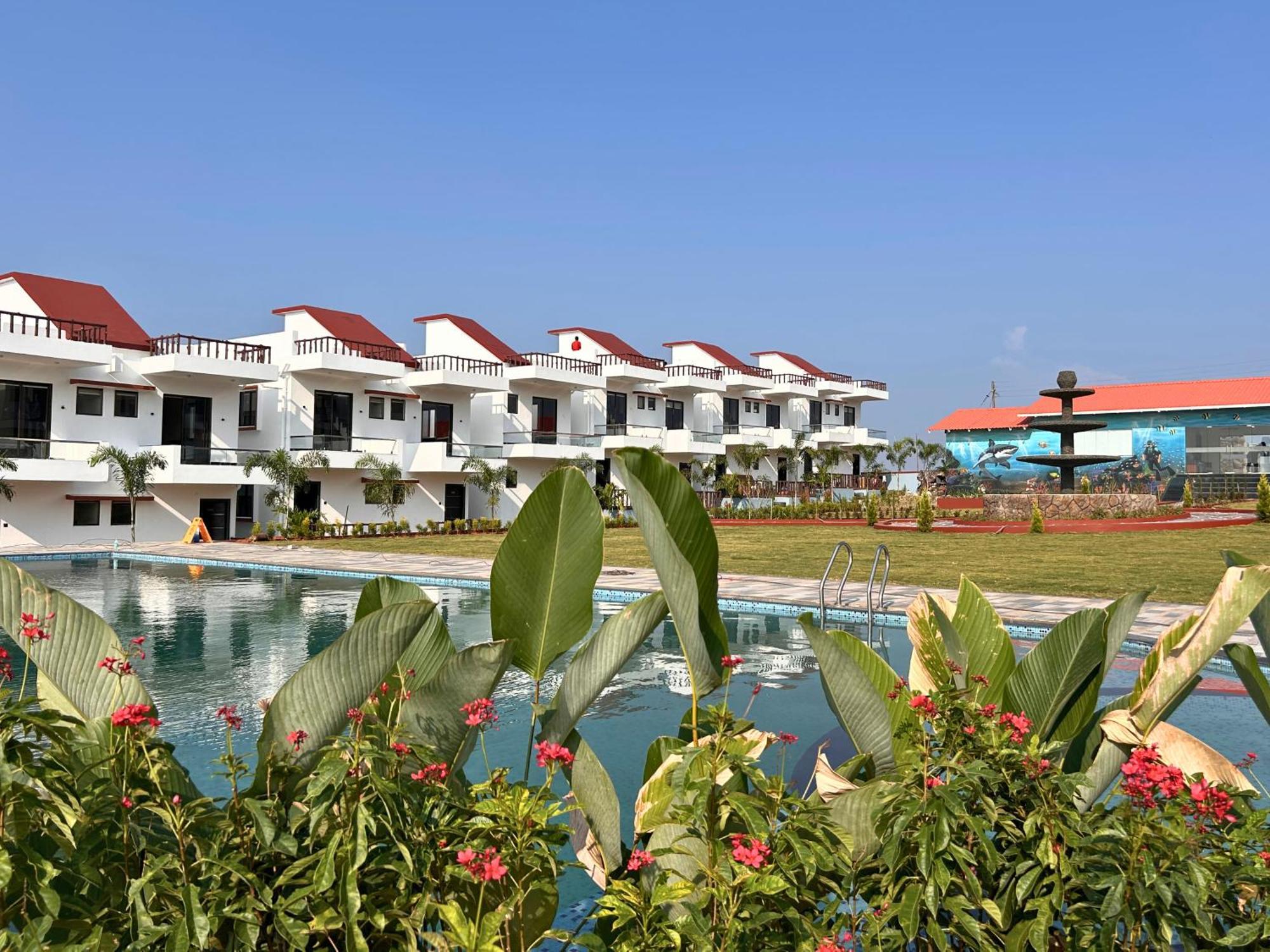 Vengurla Baywatch Resort Bhogave Beach מראה חיצוני תמונה